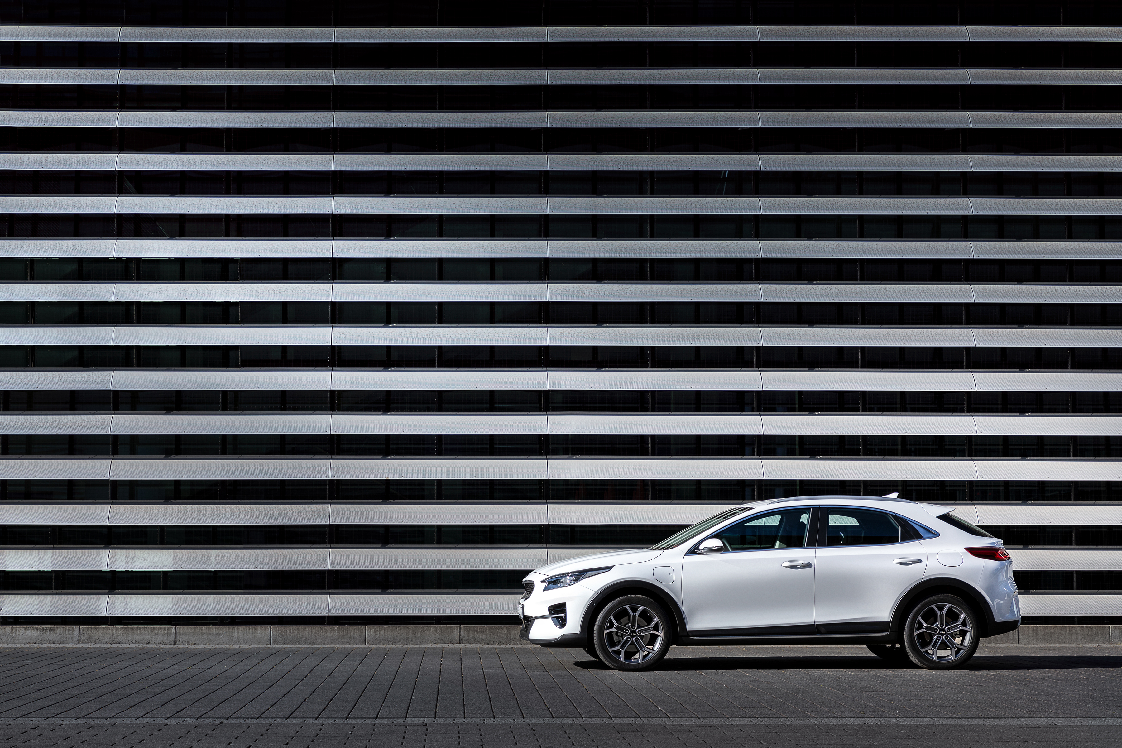 In der Stadt ist der Kia XCeed in seinem Element. Foto: © Kia