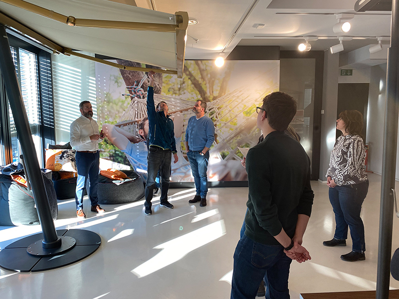 Live-Schulungen zu Produkten, Technik und Vertrieb sowie individuelle Trainings sind wieder Teil des Angebotes. Foto: © Markilux