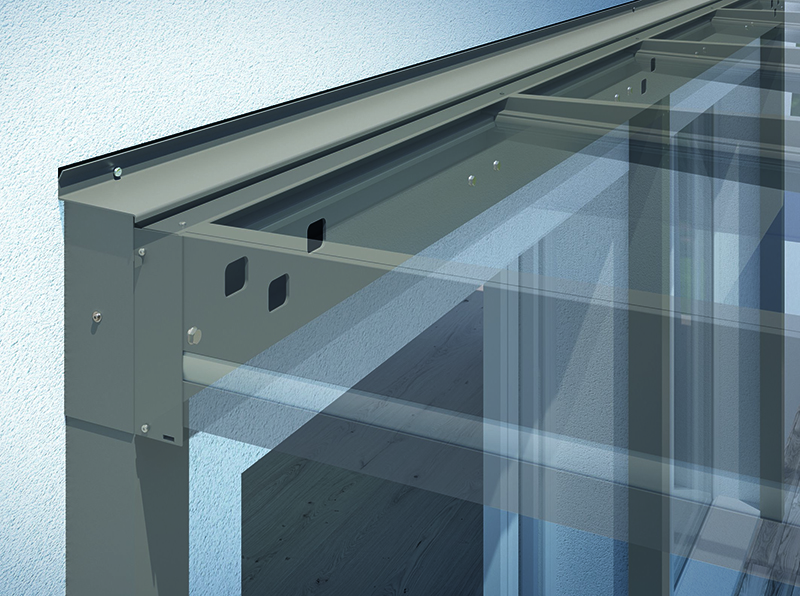 Der Tragende Wandanschluss liegt als stabilisierendes Zubehör hinter dem Anbauprodukt und ersetzt so die Hauswand. Foto: © Weinor