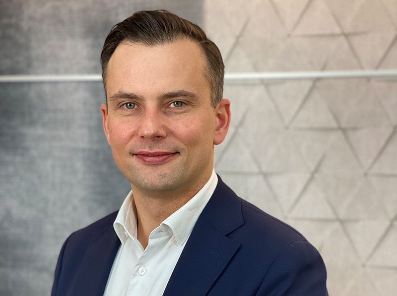 Dr. Tomass Grass: Ganz individuelle und hochwertige Lösungen sind möglich und mit unserem Sonnenschutzplaner lassen sich die unterschiedlichen Gestaltungsvarianten ganz einfach visualisieren. Foto: © Teba