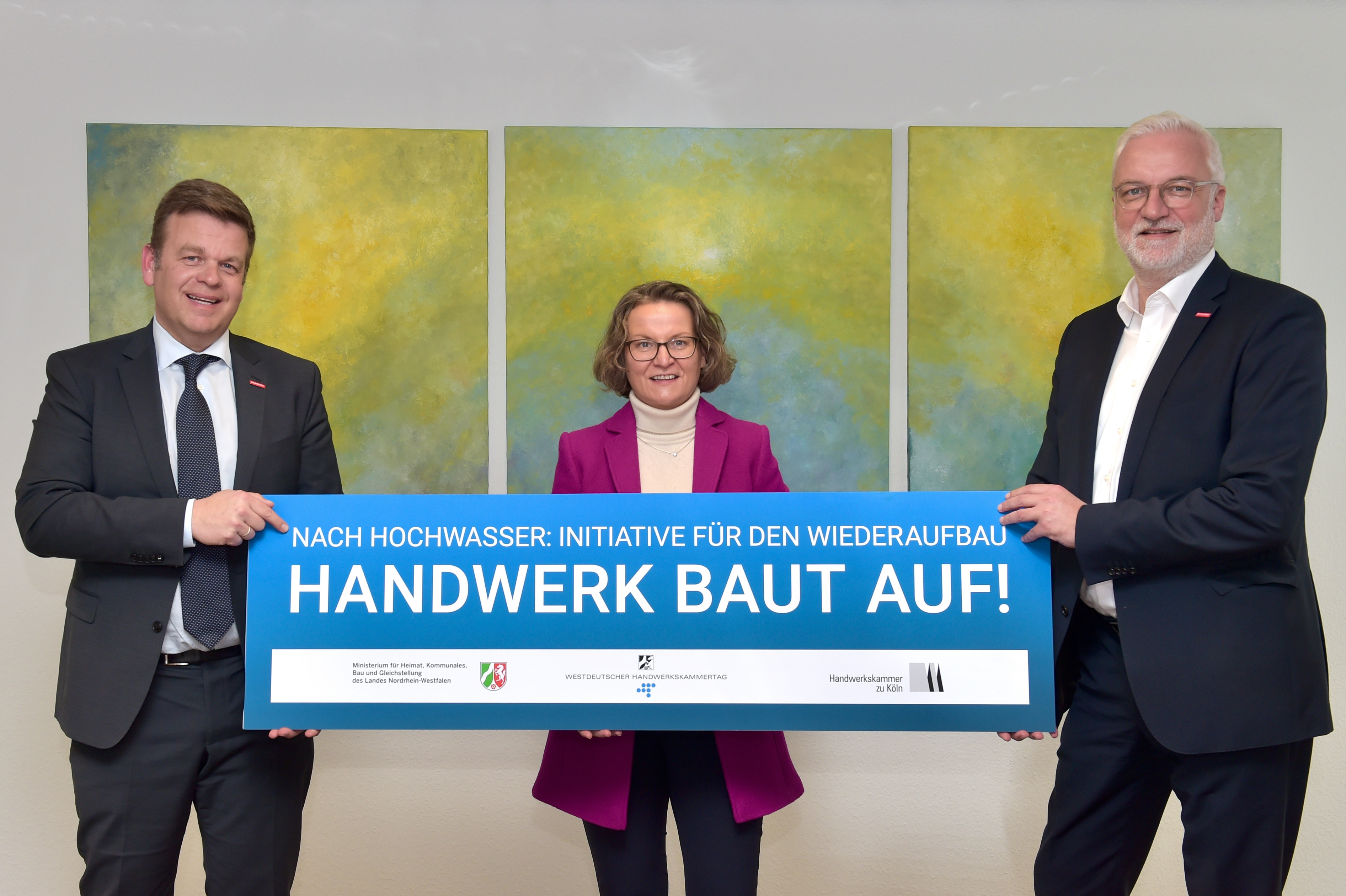 Matthias Heidmeier, Ina Scharrenbach und Garrelt Duin (v. l.) Foto: © WHKT