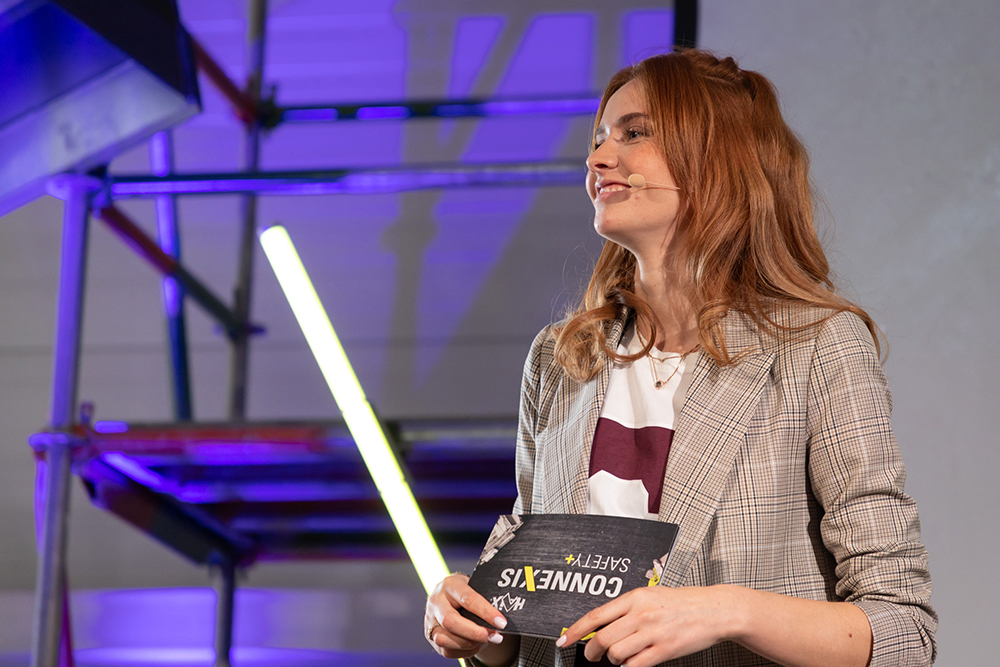 Sandra Hunke: Markenbotschafterin des Unternehmens Haix® Foto: © Hanno Meier