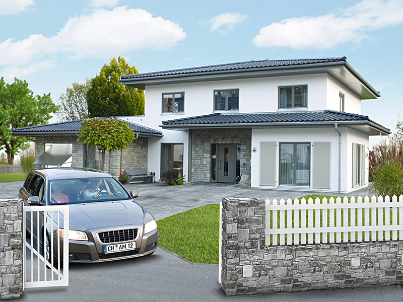 Mit der Technologie lässt sich das Außentor zu jeder Zeit und von jedem Ort aus bequem bedienen und überwachen. Foto: © Chamberlain