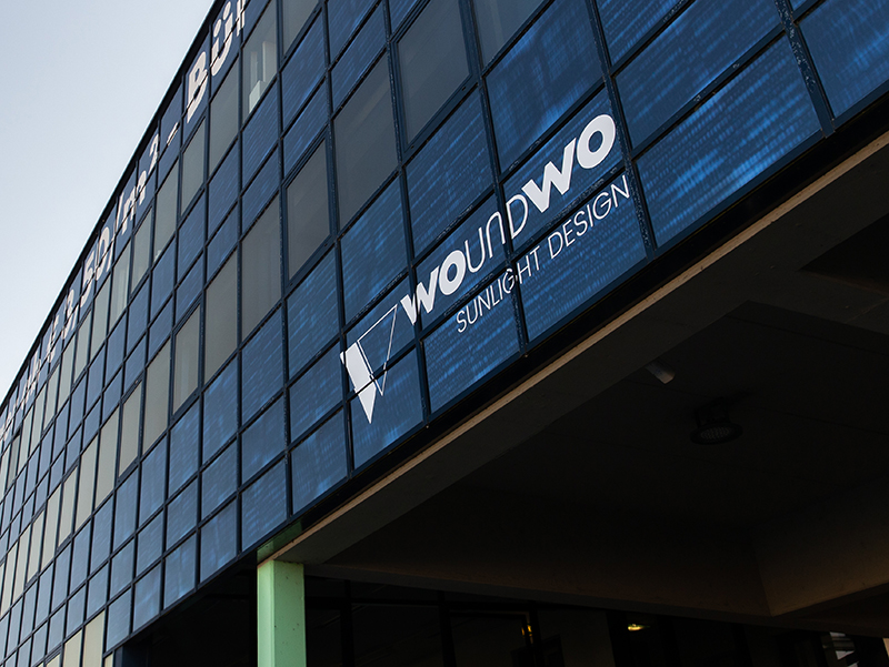 Das Unternehmen steht international für hochqualitative Sonnenschutzlösungen für Wohnen drinnen und Wohnen draußen. Foto: © Wo&Wo/Mario Sudy