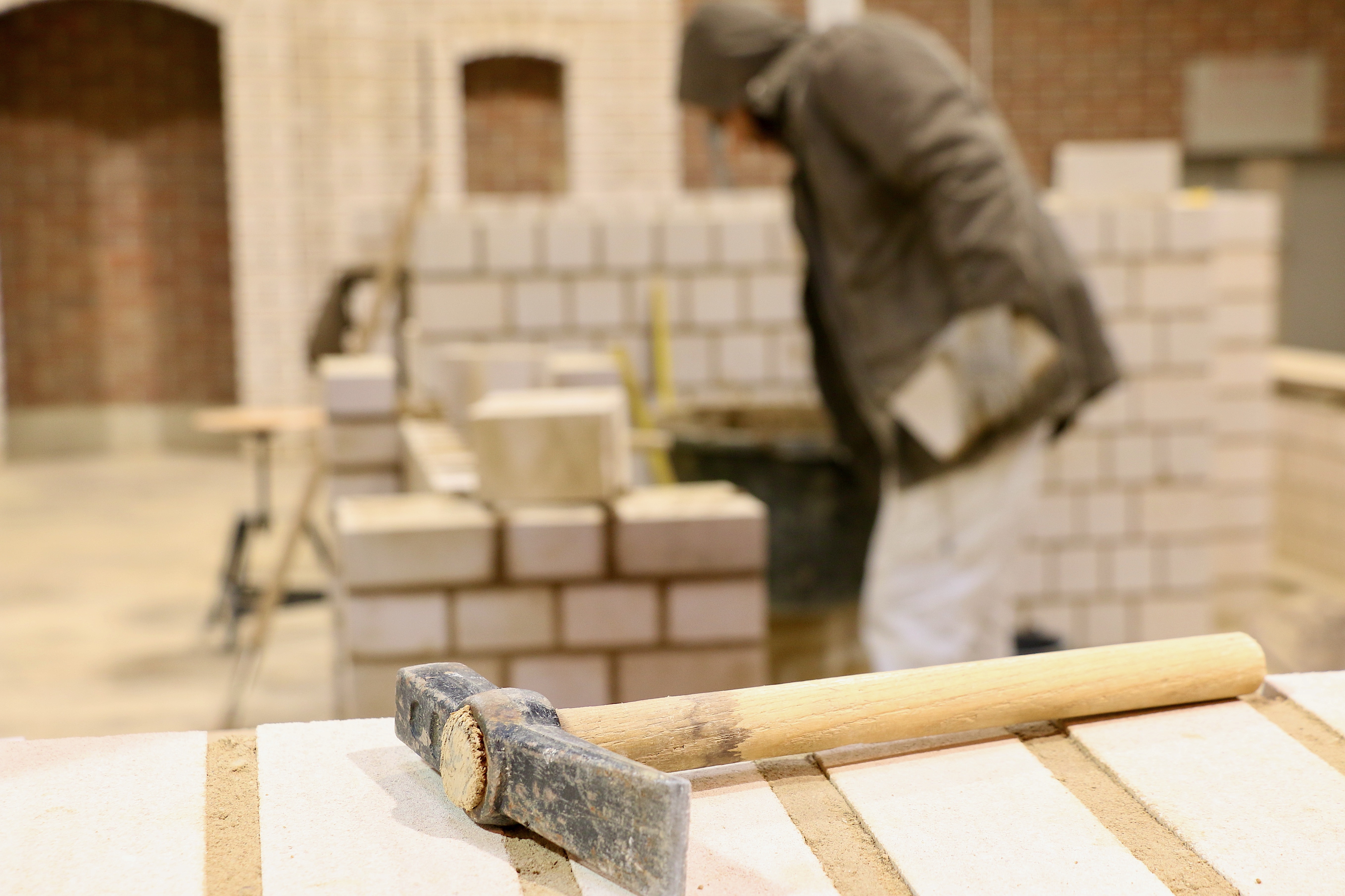 Die JVA Heinsberg bietet die duale Berufsausbildung zum Hochbaufacharbeiter sowie die daran anschließende Ausbildung zum Maurer an. Foto: © Peter Dohmen / WHKT