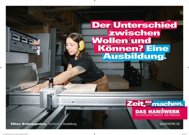 Elina Schoppnies (26) macht nach Abi und Weltreise eine Ausbildung zur Tischlerin. Foto: © handwerk.de