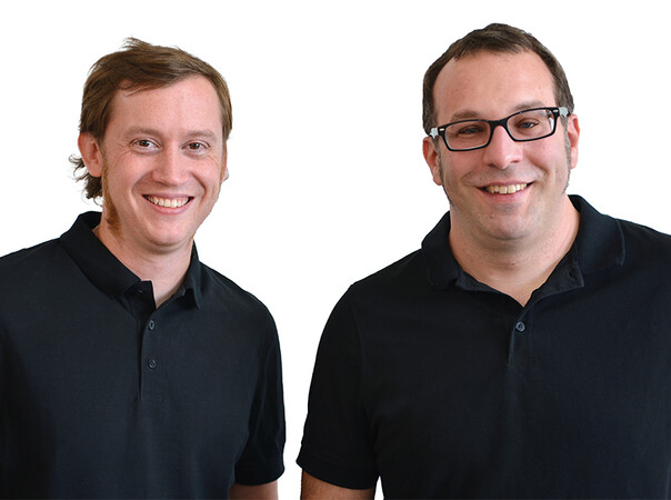 In the middle of the coronavirus crisis, the two master electricians Marc Hottenrott and Lucas Günter founded their company G & H Aufzüge. Photo: © G & H Aufzüge In the middle of the coronavirus crisis, the two master electricians Marc Hottenrott and Lucas Günter founded their company G & H Aufzüge. Photo: © G & H Aufzüge