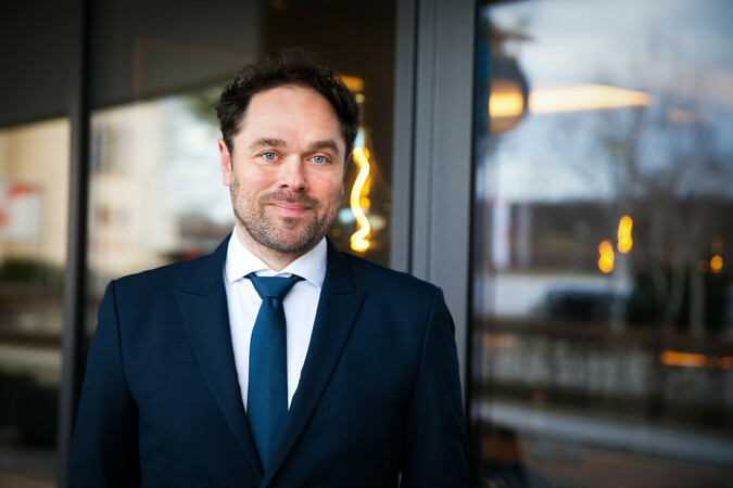 Als Konsortialleiter im Mittelstand-Digital-Zentrum gestaltet Stephan Blank aktiv die digitale Transformation im Handwerk mit. Foto: © Susann Gerstäcker Als Konsortialleiter im Mittelstand-Digital-Zentrum gestaltet Stephan Blank aktiv die digitale Transformation im Handwerk mit. Foto: © Susann Gerstäcker