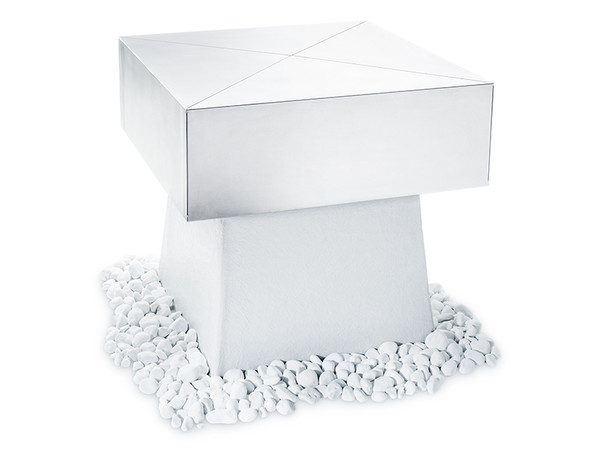 Abbildung 2: Eine Dachhaube mit Verschlusselement zur witterungsunabhängigen Entrauchung. Foto: © Chris Müller Photodesign Abbildung 2: Eine Dachhaube mit Verschlusselement zur witterungsunabhängigen Entrauchung. Foto: © Chris Müller Photodesign