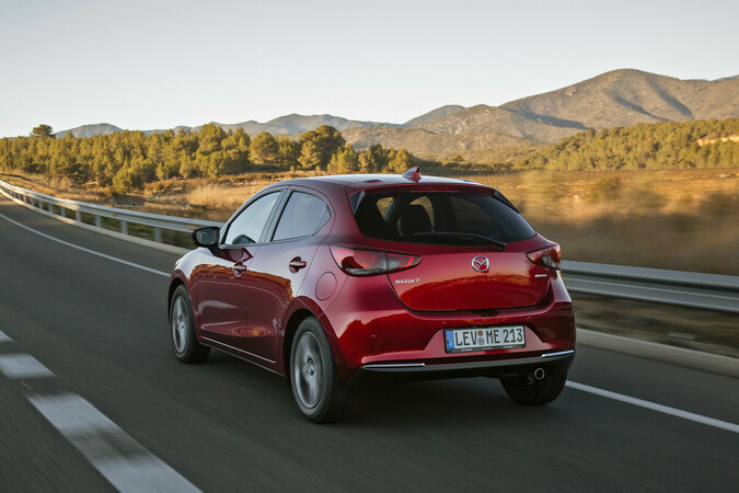 Der Mazda2 erhielt für das Modelljahr 2022 eine neue Topmotorisierung. Foto: © Mazda