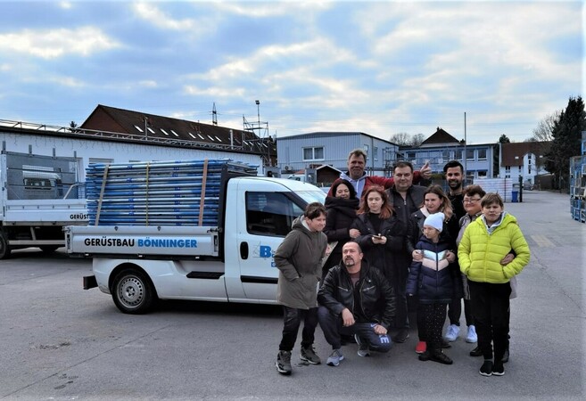 Unzählige Firmen, wie das Dortmunder Gerüstbauunternehmen Bönninger, bieten Geflüchteten aus der Ukraine ihre spontane Hilfe an. Foto: © Bönninger Gerüstbau GmbH & Co. KG