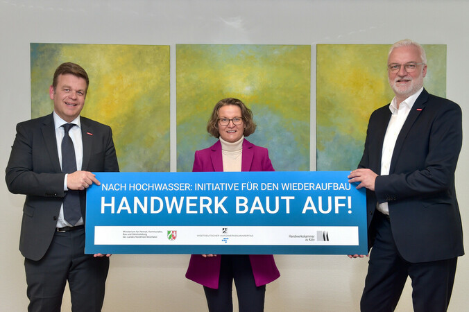 Matthias Heidmeier, Ina Scharrenbach und Garrelt Duin (v. l.) Foto: © WHKT