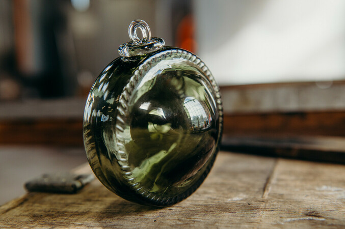 Die Weihnachtskugeln der Glashütte Meisenthal sind ein begehrtes Sammlerobjekt. Foto: © Communauté de communes du Pays de Bitche